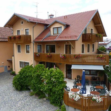 Gasthof-Pension-Metzgerei Jaeger Michelsneukirchen Kültér fotó